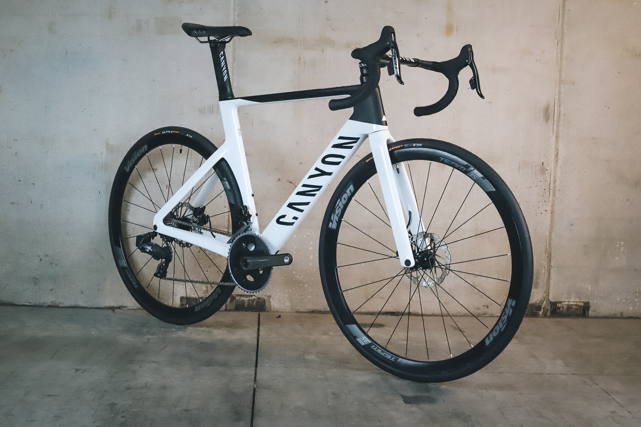 Canyon Aeroad CF SLX M R081