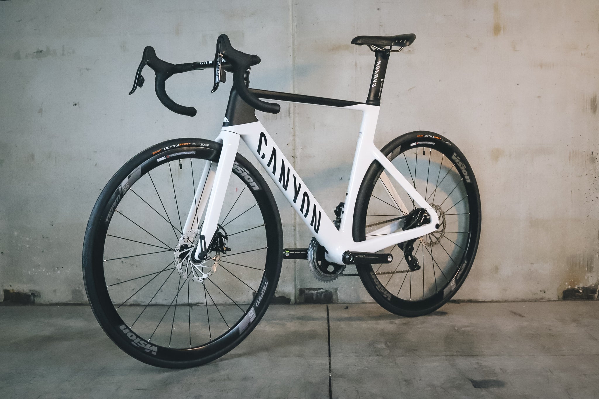 Canyon Aeroad CF SLX M R081